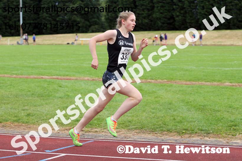 Graded 800 metres, North East Grand Prix, Monkton, Jarrow. Photo: David T. Hewitson/Sports for All Pics